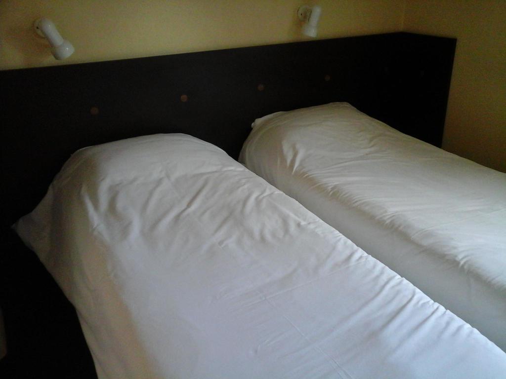 Fasthotel Angers Beaucouzé Δωμάτιο φωτογραφία